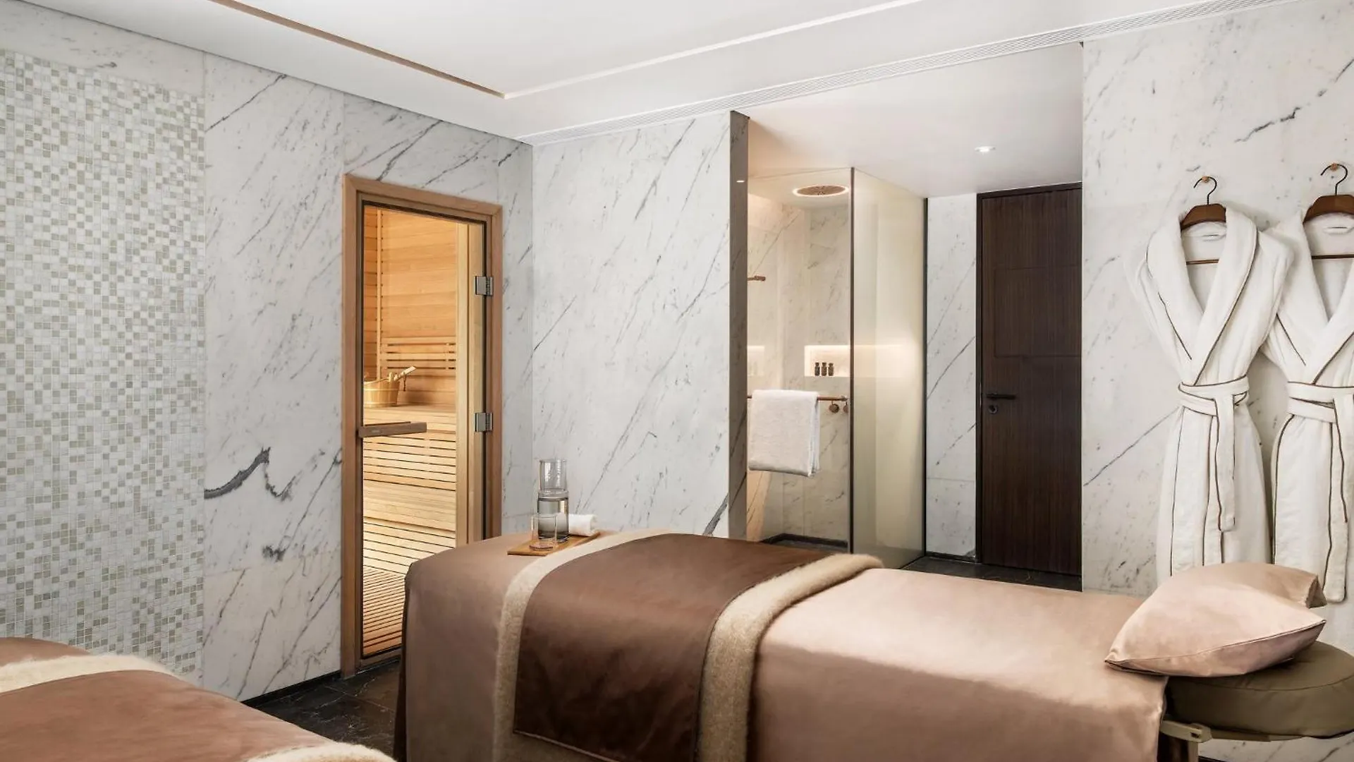 The Murray, Hong Kong, A Niccolo Hotel 5*,  Cina